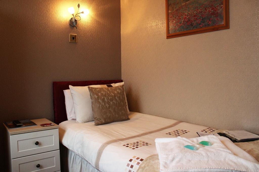 Levante Bed & Breakfast Scarborough Exterior photo